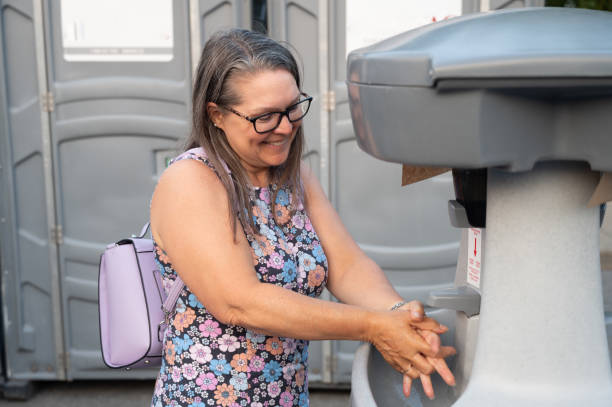 Best Porta potty delivery and setup  in Redwood Falls, MN